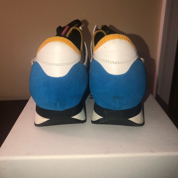 Balenciaga Race Runner Sneaker - Picture 7 of 8